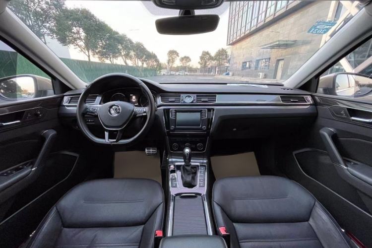 Used Volkswagen Passat 2016 330TSI DSG Prestige Edition