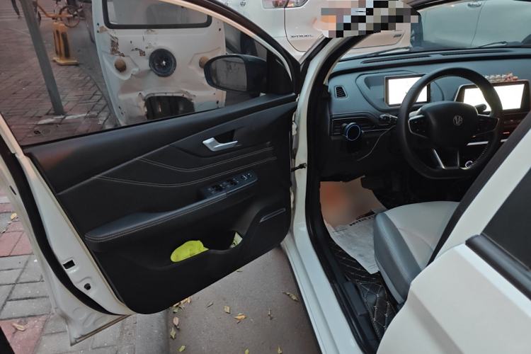 Used Electric House YOUNG Light XiaoXin 2023 408KM Pearl Edition
