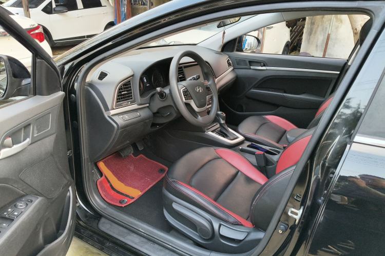 Used Hyundai Elantra (6th Generation / Lingdong) 2016 1.6L Automatic ZhiXuan – Elite Version Driver Seat