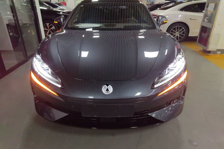 Used Denza Z9 2024 1100 km Four-Wheel Drive Max Version