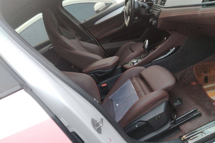 Used BMW X2 2021 Updated xDrive25i Midnight Edition
