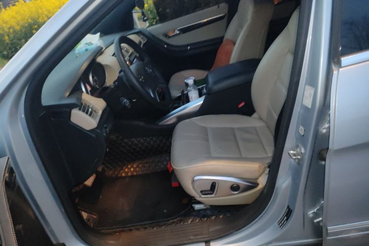 Used Mercedes-Benz R-Class 2014 R 400 4MATIC Business Model Left Front Seat