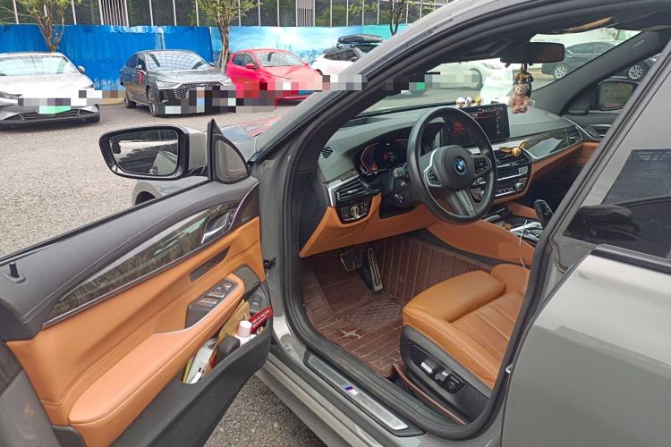 Used BMW 6 Series GT 2021 630i M Sport Package Driver Seat