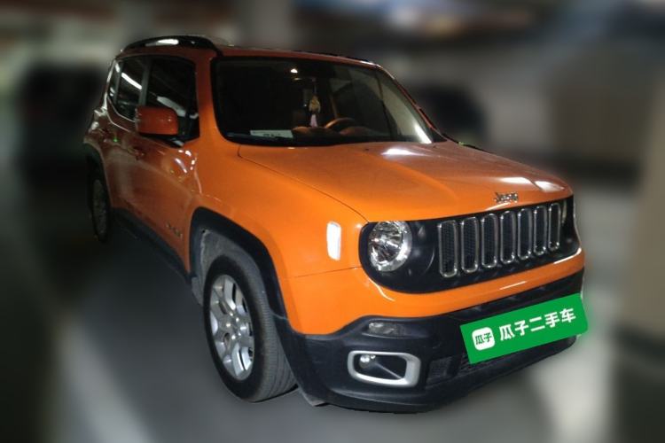 Used Jeep Renegade 2016 1.4T Automatic High-Energy Version Front Right 45 Deg