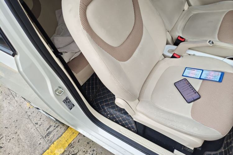 Used Wuling Hongguang MINIEV 2024 3rd Generation 215km Advanced Version Right Front Seat