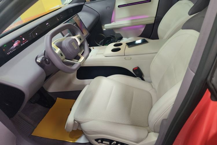 Used Avatr 06 2025 Pro Range-Extended Edition Left Front Seat