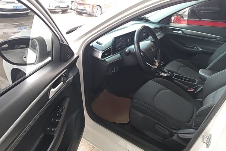 Used Ford Escort 2021 1.5L Automatic Gold Edition Driver Seat