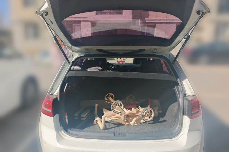 Used Volkswagen Golf 2017 230TSI Automatic Luxury Million-Vehicle Commemorative Edition