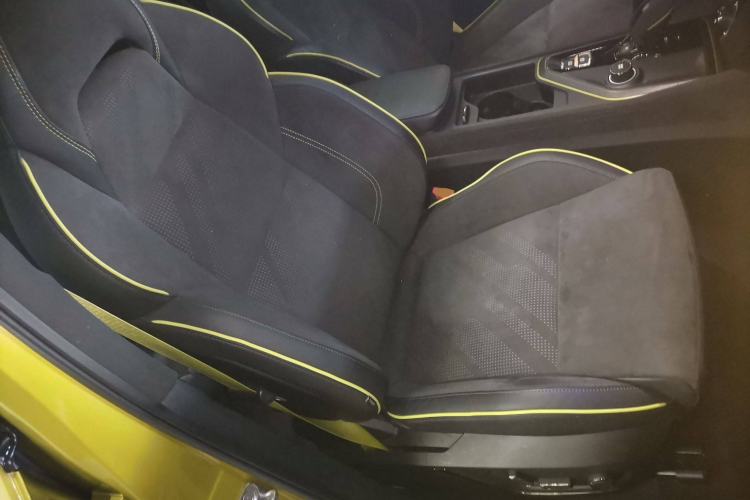 Used Lynk & Co 03 2021 03+ 2.0TD Automatic Wind-Chasing Edition
