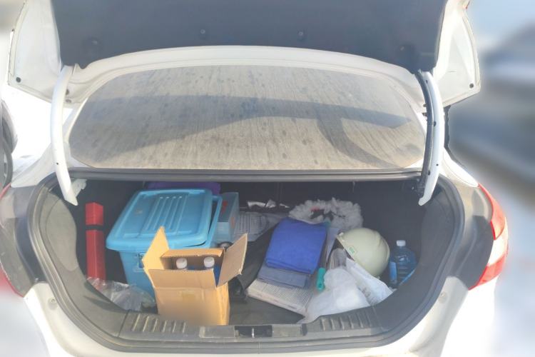 Used Ford Focus 2012 Sedan 1.6L Automatic Fashion Edition