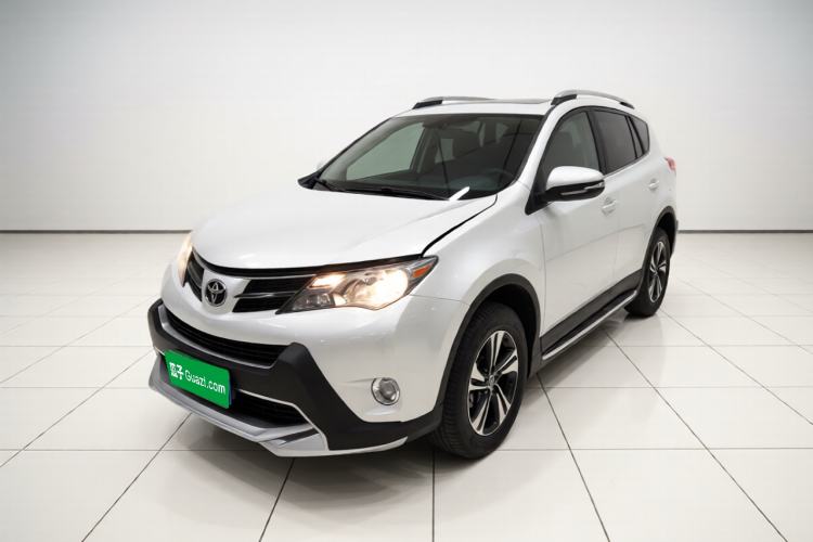 Used Toyota RAV4 2015 2.0L CVT Two-Wheel Drive Fashion Edition