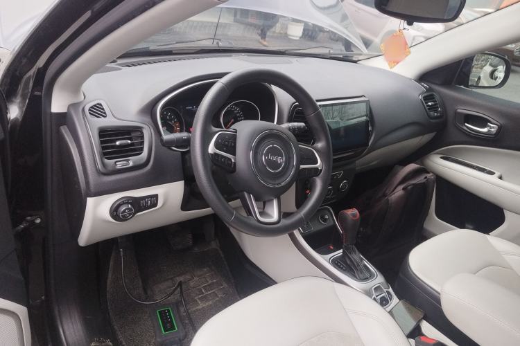 Used Jeep Compass 2017 200T Automatic Comfort Edition