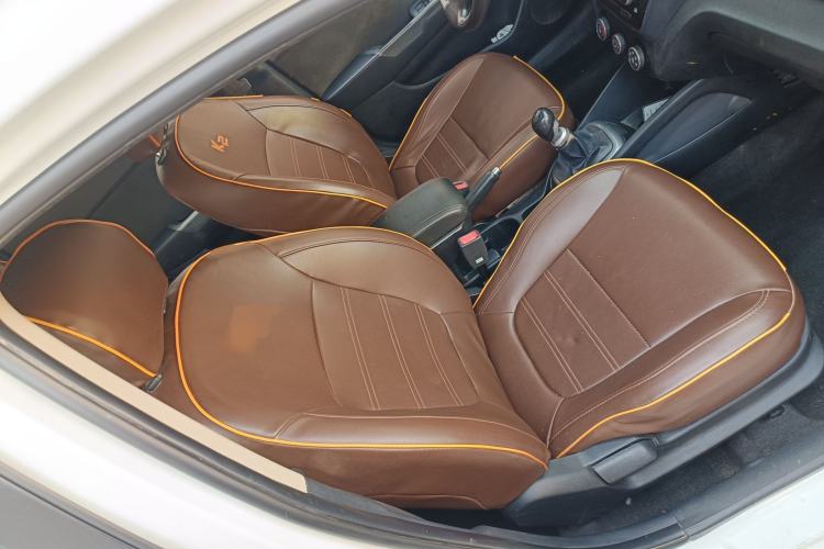 Used Kia K2 2015 Sedan 1.4L MT GLS