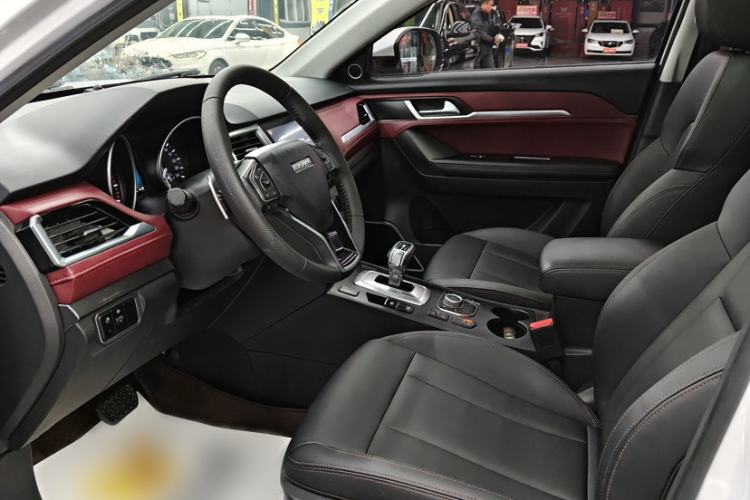 Used Haval H6 Coupe 2019 1.5T Automatic Two-Wheel Drive Luxury Smart Connectivity Version China VI Standard