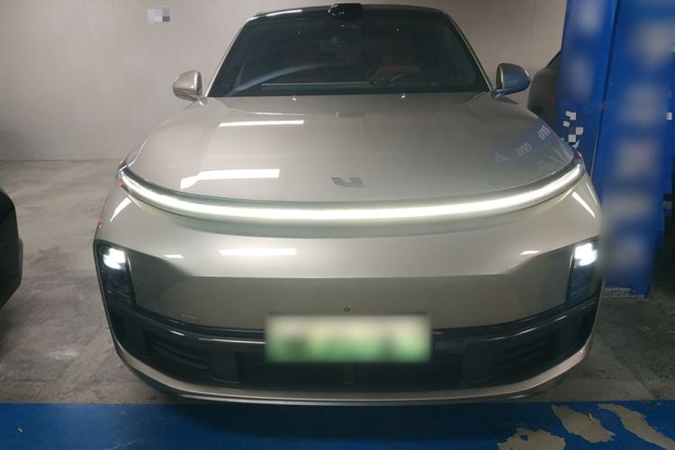 Used Li Auto L9 2022 Max model
