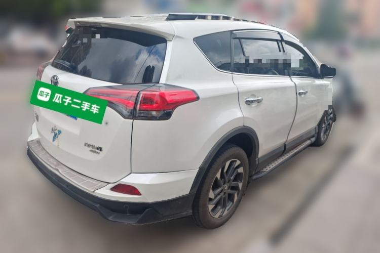 Used Toyota RAV4 2016 2.5L Automatic 4x4 Elite Edition Rear Right 45 Deg