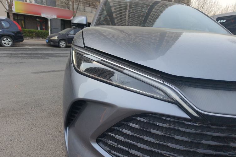 Used BYD Song L DM-i 2025 Intelligent Driving Version 112 km Beyond-Range Type Right Front Headlight