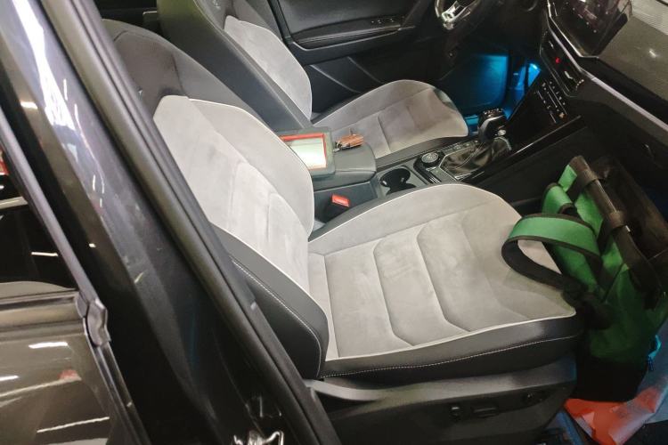 Used Volkswagen Tayron 2021 380TSI All-Wheel Drive R-Line Connected Version
