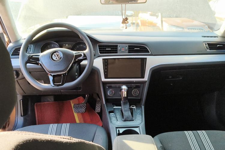 Used Volkswagen Lamando 2017 230TSI DSG Fashion Edition