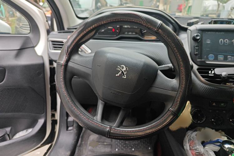 Used Peugeot 2008 2014 1.6L Automatic Trend Edition
