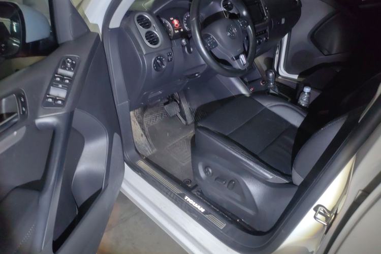 Used Volkswagen Tiguan 2015 1.8TSI Automatic Two-Wheel Drive Luxury Model
