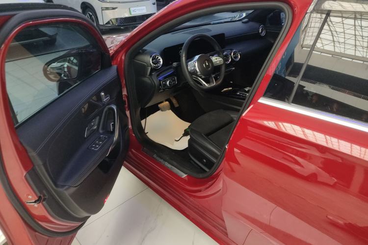 Used Mercedes-Benz A-Class 2021 A 200 L Sport Sedan Fashion Model Driver Seat