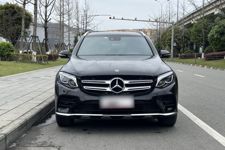 Used Mercedes-Benz GLC 2018 Facelift GLC 260 4MATIC Luxury Edition
