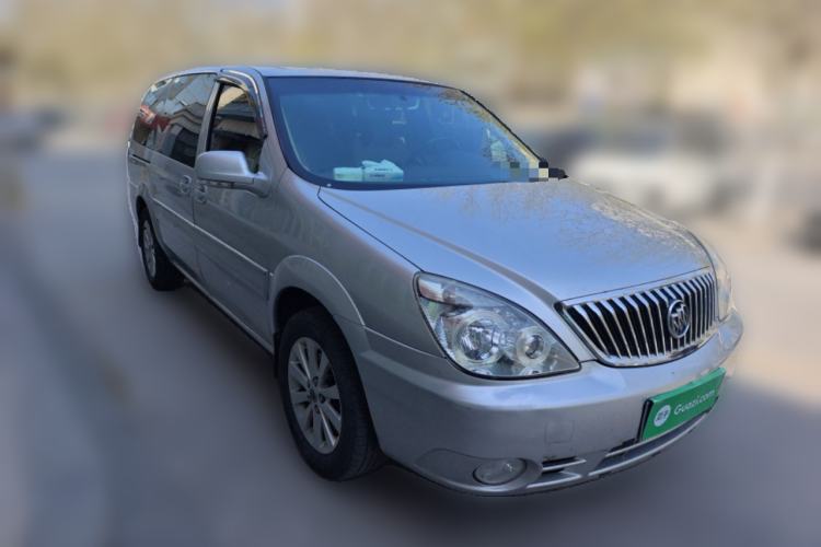 Used Buick GL8 2014 2.4L Classic Edition Front Right 45 Deg