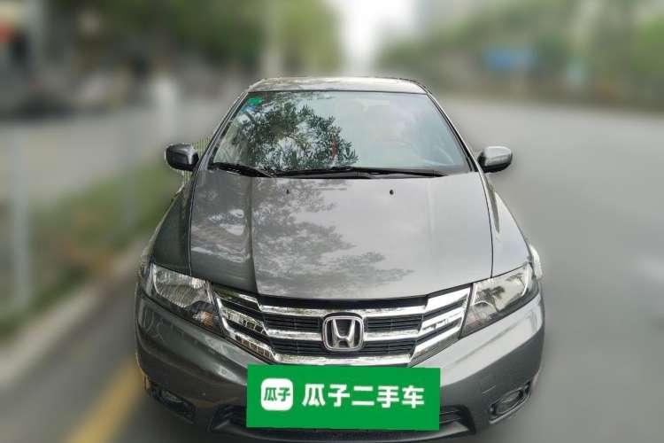 Used Honda City Classic 2012 1.5L manual Elite Edition
