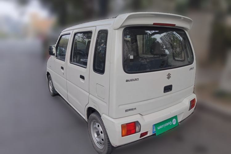 Used Suzuki Wagon R 2013 Venture Edition 1.0L Manual - Practical Model 3 Rear Left 45 Deg