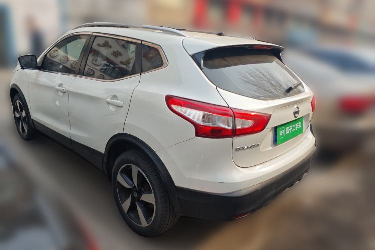 Used Nissan Qashqai 2016 2.0L CVT Luxury Edition Rear Left 45 Deg