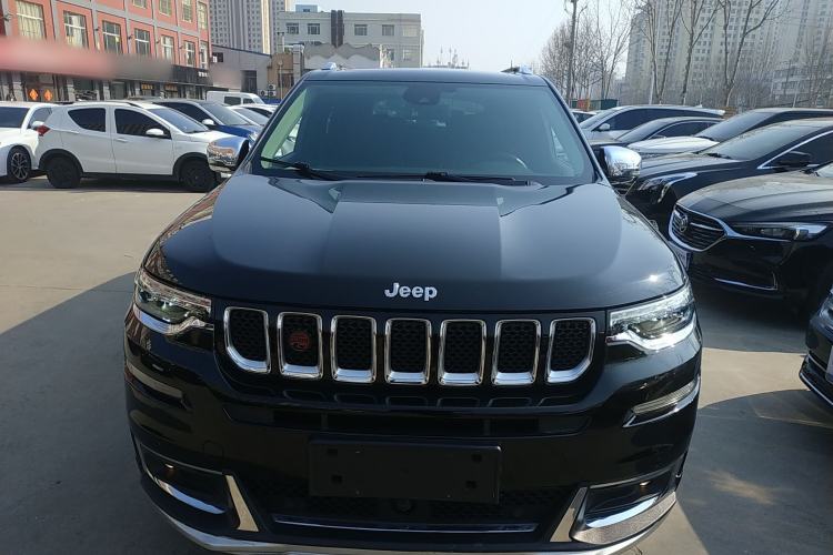 Used Jeep Grand Commander 2018 2.0T Four-Wheel Drive Smart Enjoyment Version China V Emission Standard
