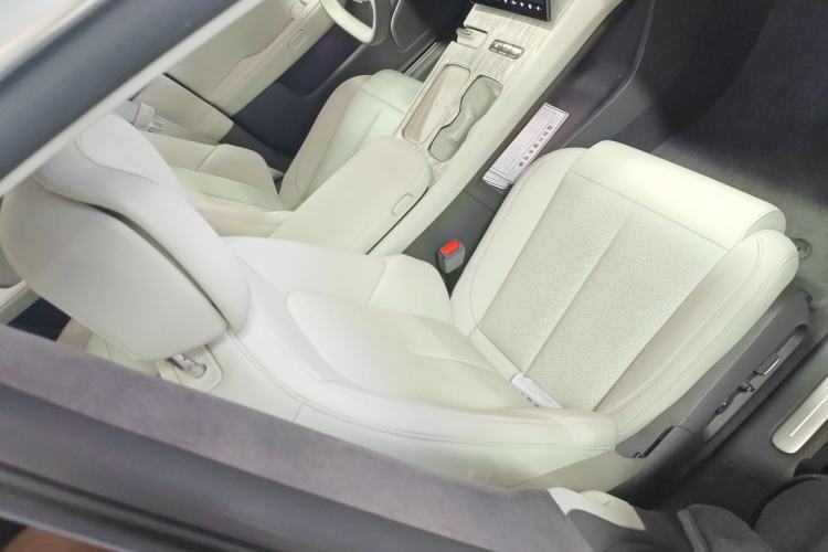 Used Nio ET7 2023 100kWh Signature Edition
