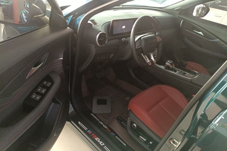 Used FORTHING T5 EVO 2021 1.5TD DCT Starry Edition
