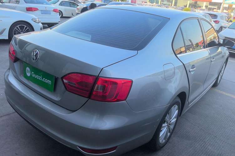 Used Volkswagen Sagitar 2012 1.4TSI Automatic Luxury Edition