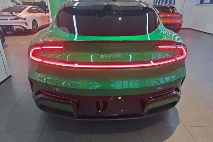 Used Xiaomi Auto YU7 2025 Ultra-Long Range High-Performance All-Wheel-Drive Max Edition
