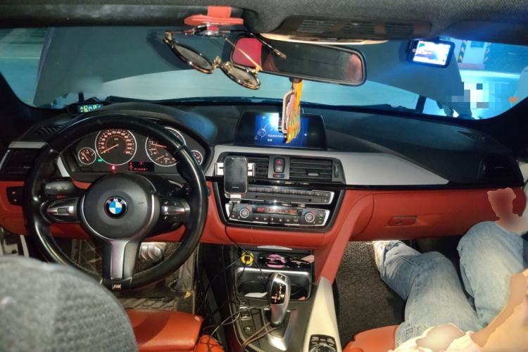 Used BMW 4 Series 2014 420i Design Package Model Center Console