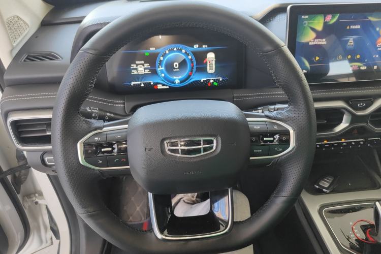 Used Geely Auto Haoyue 2020 1.8TD DCT Flagship 7-Seater
