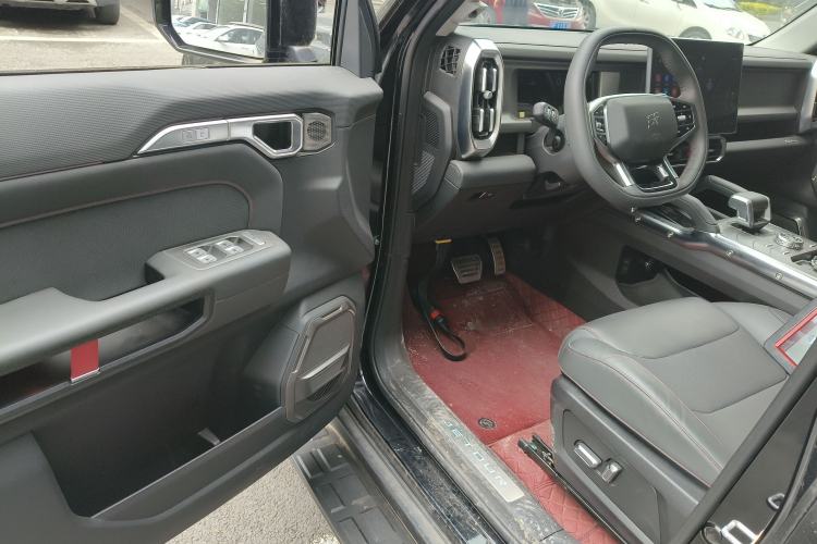 Used JETOUR Traveler 2023 2.0T All-Wheel-Drive CrossPRO Driver Seat