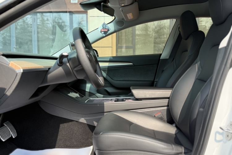 Used Tesla Model 3 2022 Rear-Wheel-Drive Version