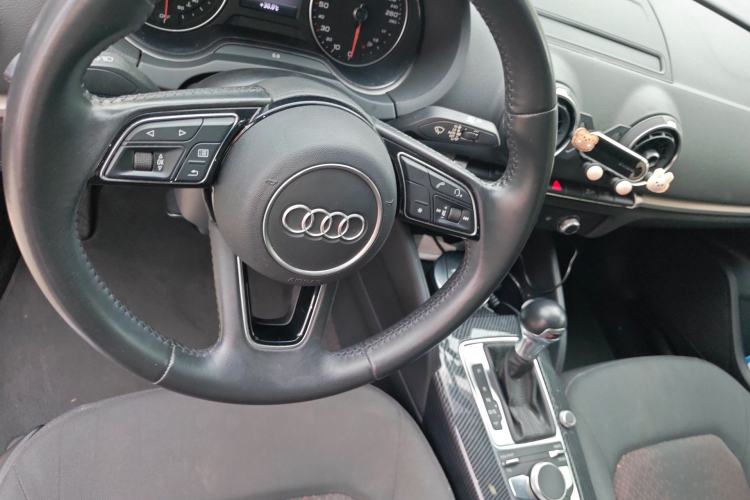 Used Audi A3 2019 Limousine 35 TFSI Ambition China VI