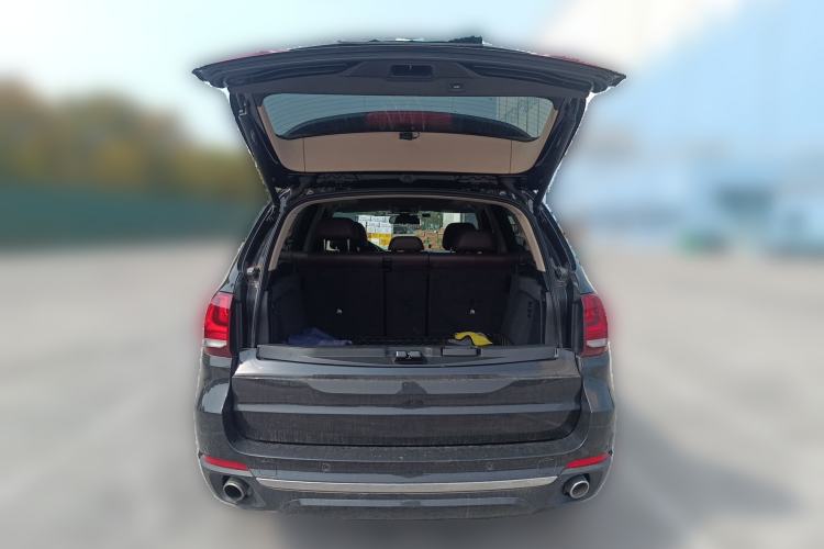 Used BMW X5 2018 xDrive28i
