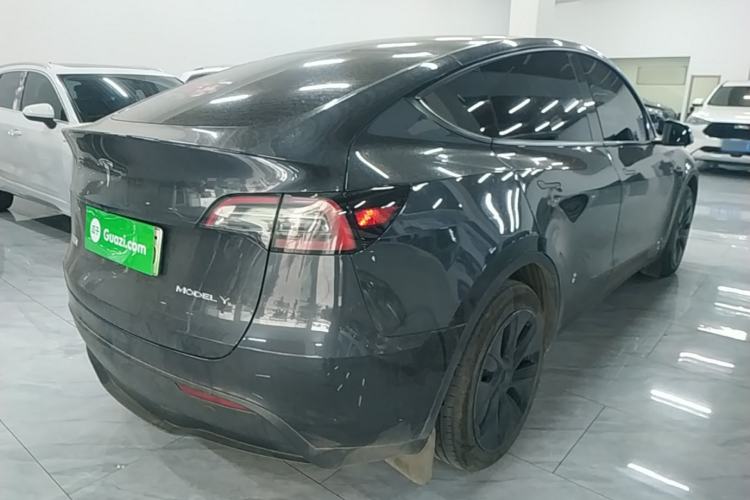 Used Tesla Model Y 2024 Rear-Wheel-Drive Version
