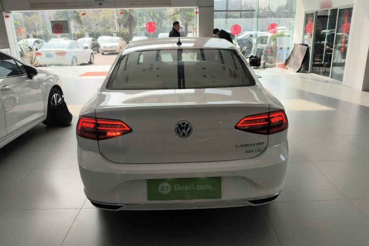 Used Volkswagen Lamando 2019 230TSI DSG Fashion Edition China VI