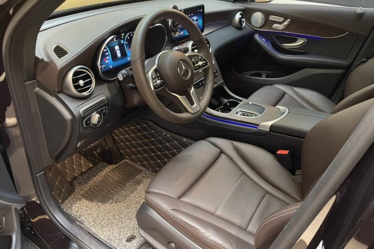Used Mercedes-Benz GLC 2021 GLC 260 L 4MATIC Luxury Model Interior 8
