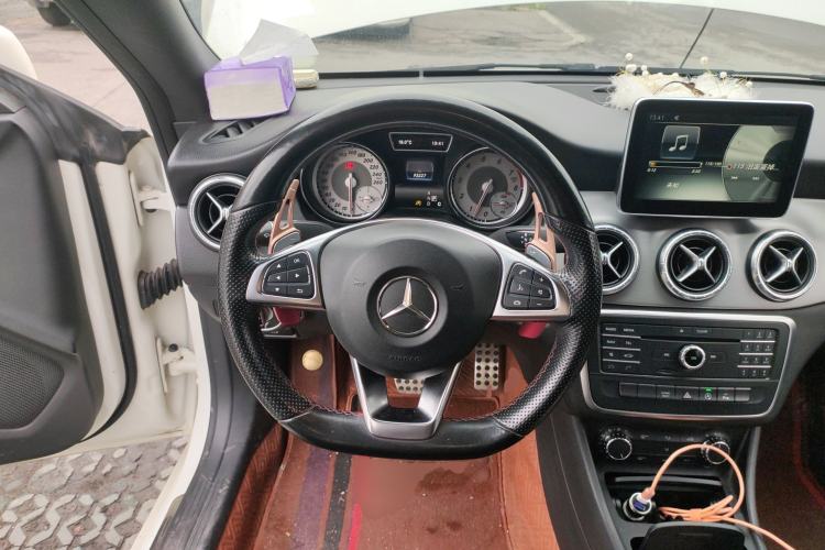 Used Mercedes-Benz CLA 2015 CLA 220 4MATIC Steering Wheel