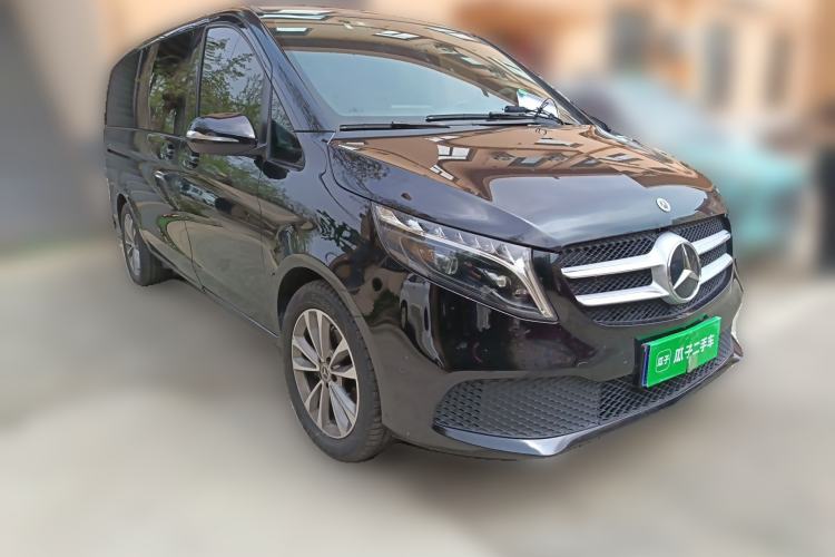 Used Mercedes-Benz V-Class 2022 V 260 Avantgarde Edition