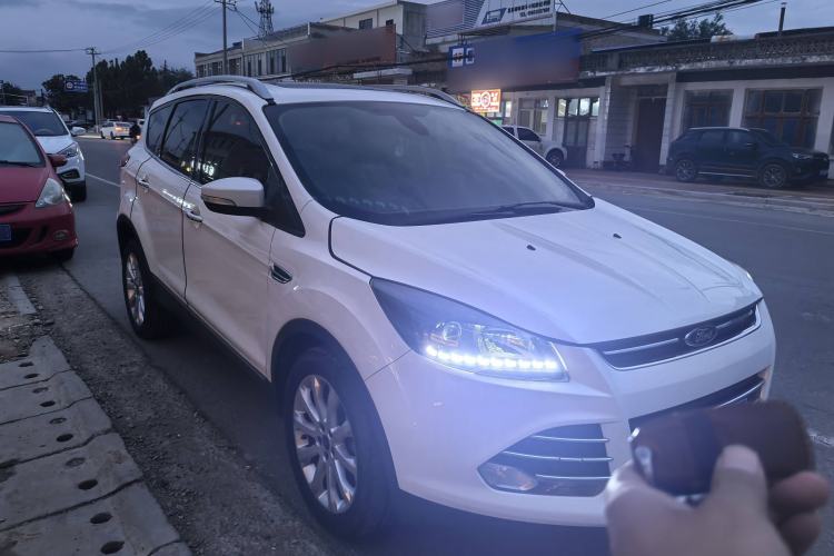 Used Ford Kuga 2013 2.0L GTDi Four-Wheel-Drive Elite Model