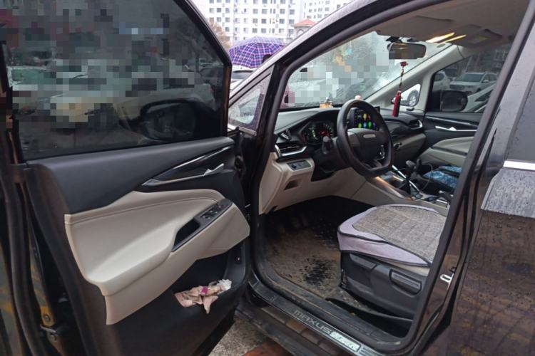 Used SAIC MAXUS G50 2022 1.5T Manual Touring A
