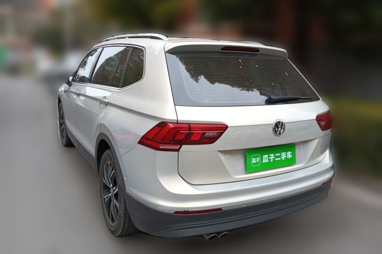 Used Volkswagen Tiguan L 2019 330TSI Automatic Two-Wheel Drive Smart Luxury Version China VI Standard